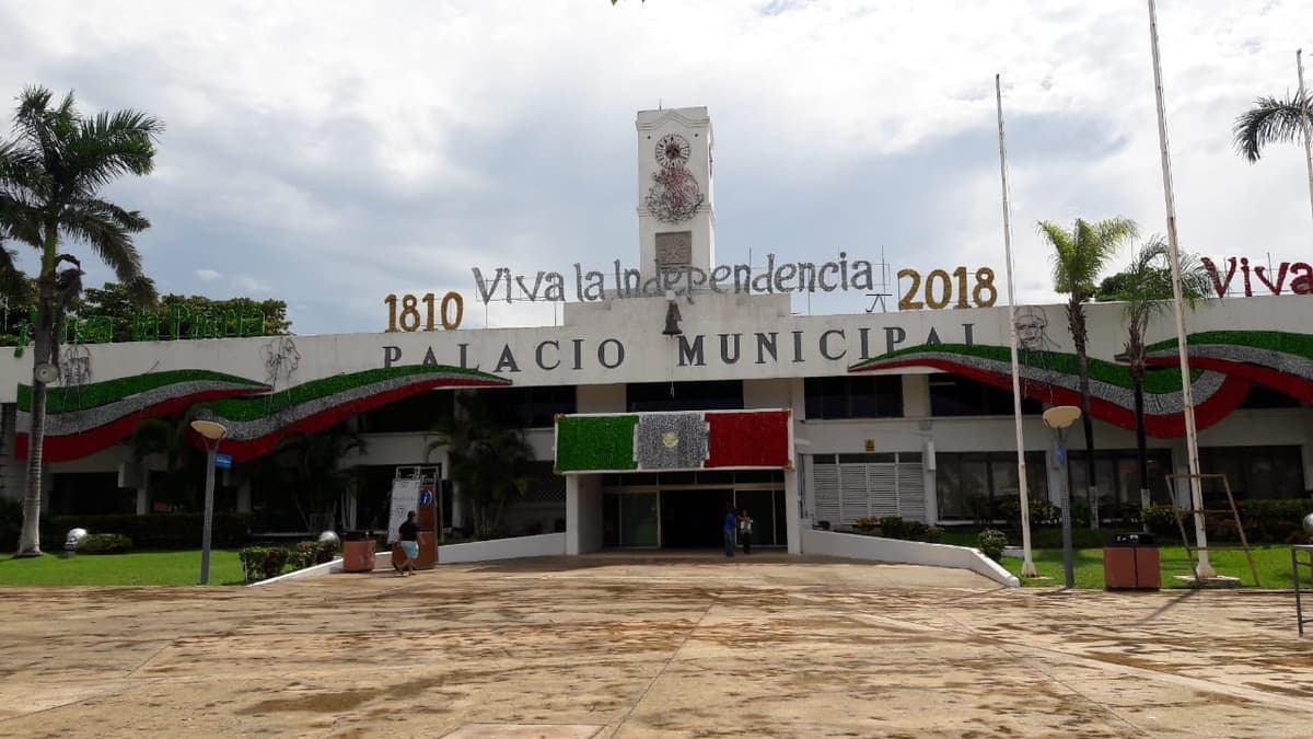 Vuelve gobierno de Perla a dejar plantado al equipo de transición