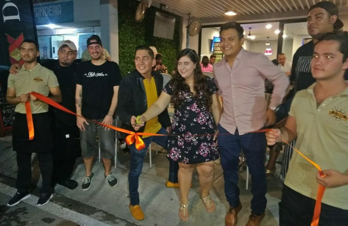 Un nuevo bar de mariscos se instala en Playa del Carmen