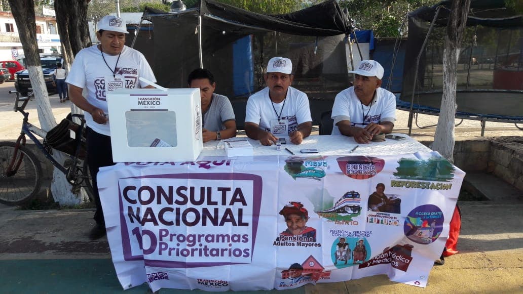 Arranca consulta ciudadana, AMLO invita a participar