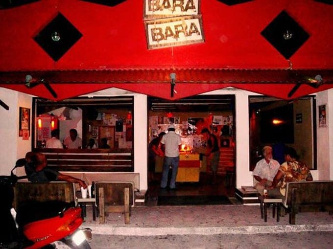 Explota granada en bar de Puerto Morelos