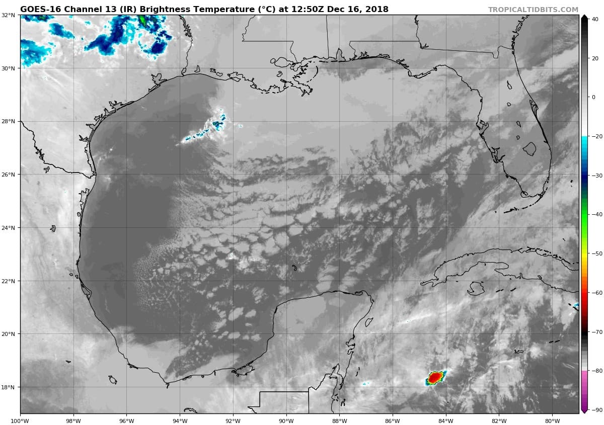 Pronostican cielos nublados y lluvias para Quintana Roo