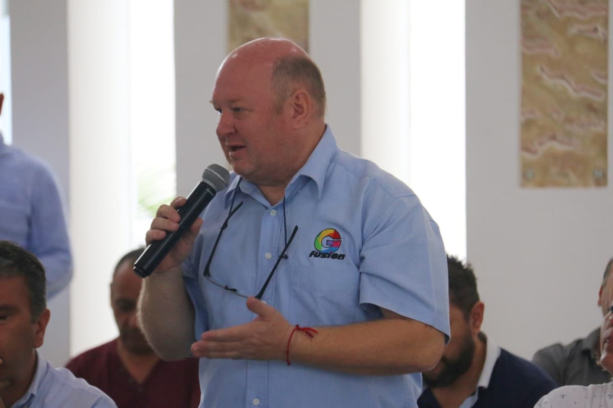 "Discrimina" Laura Beristain a turismo LGBT