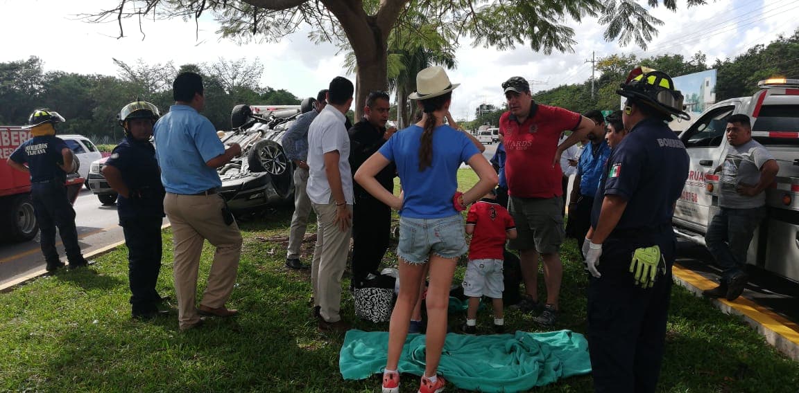 Descuido de turista provoca accidente