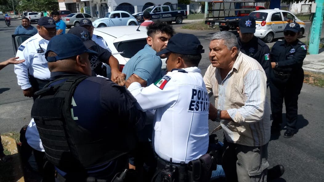 Encarcelan a extranjeros por discutir con policías