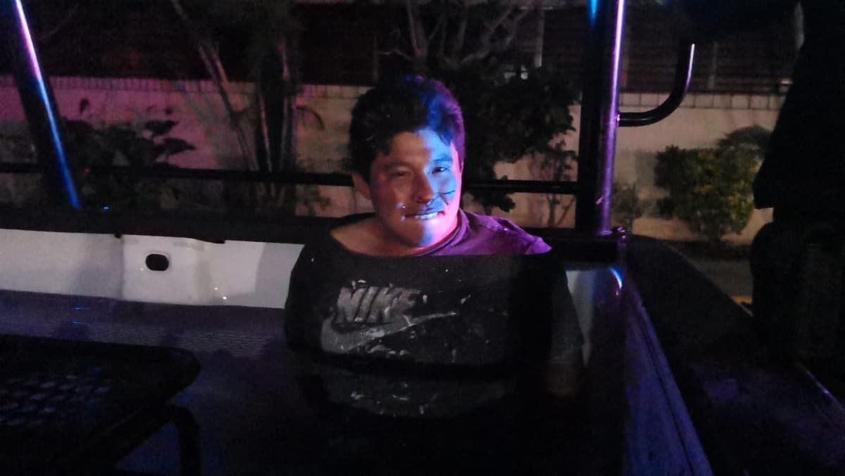 Sujeto intenta asaltar a una chica y termina atropellado