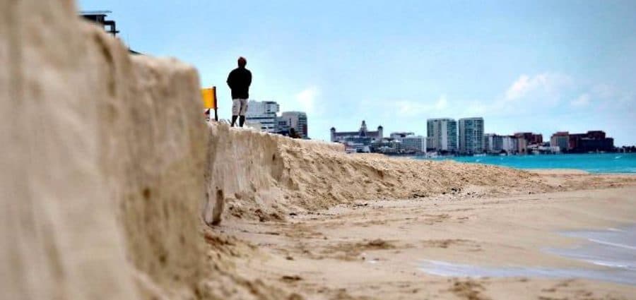 Cancún cuenta con las playas más afectadas por erosión costera: Torruco