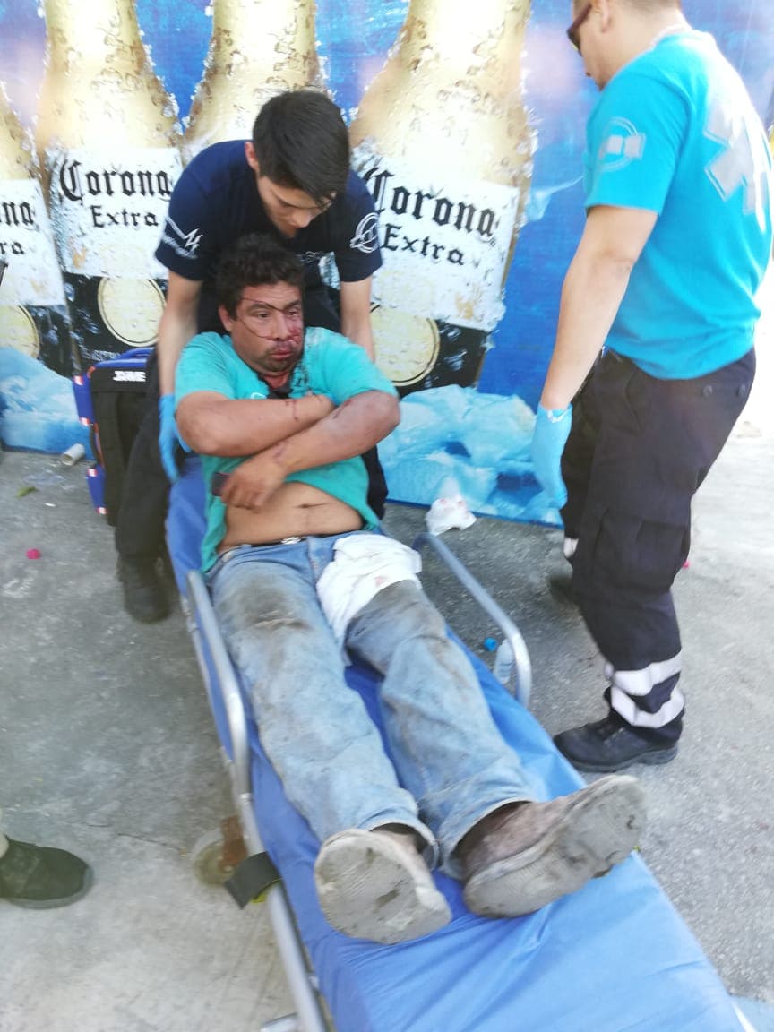 Acuchillan y golpean a sujeto por menos de 100 pesos en Solidaridad