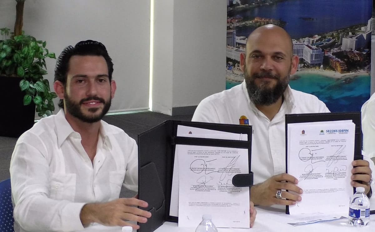 Idefin firma convenio en materia de transparencia