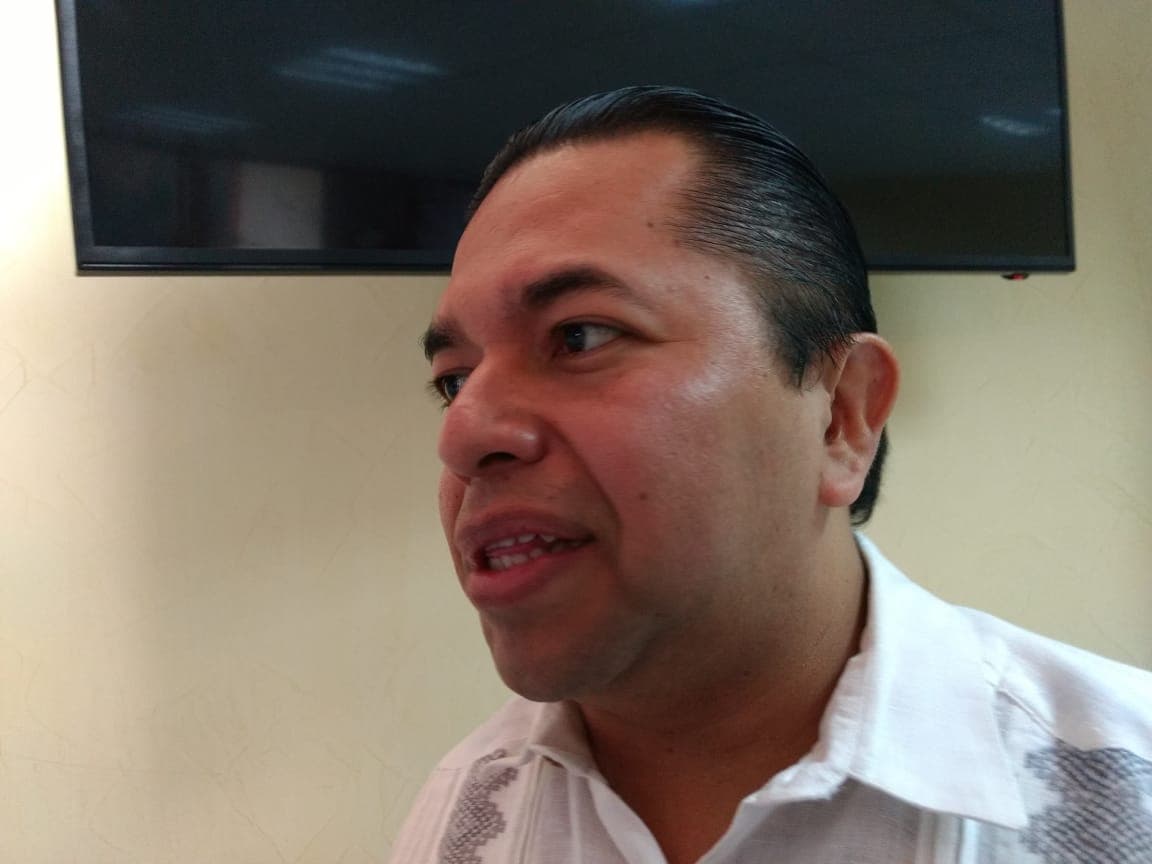 Hay que presionar a secretarios con comparecencias: Emiliano Ramos