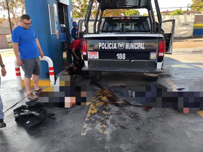 Emboscan a policías mientras cargaban gasolina en Guaymas