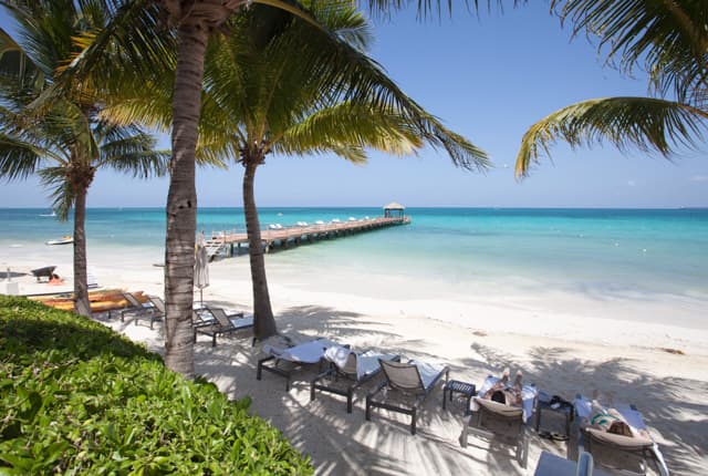 Aseguran playas y arrecifes de Q. Roo por hasta 3.8 mdd