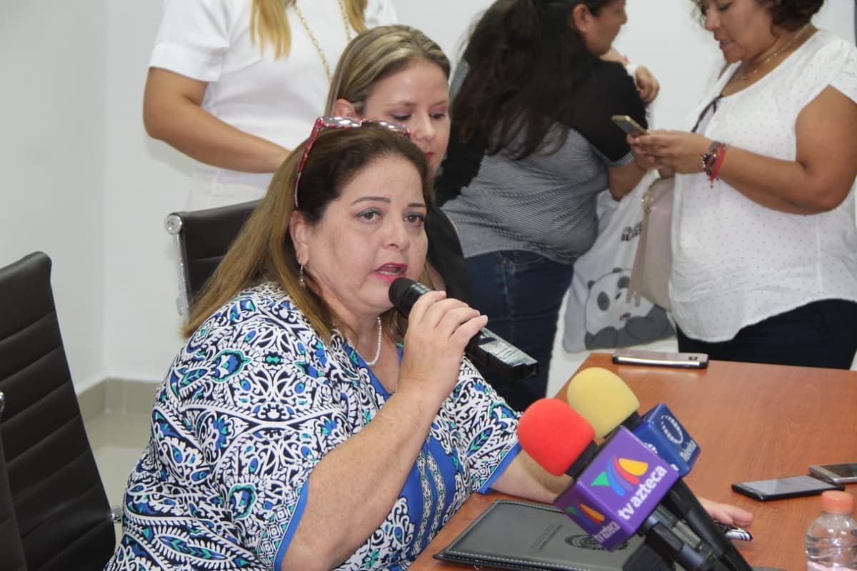 Pide Sedetur que Uber se apegue a la ley y espera que no haya conflictos