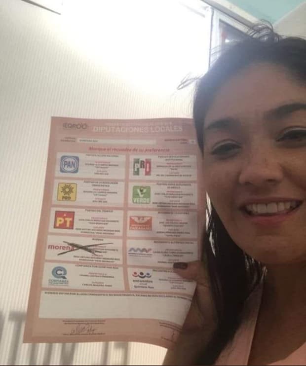 Esposa de Mauricio Góngora difunde su voto por Morena