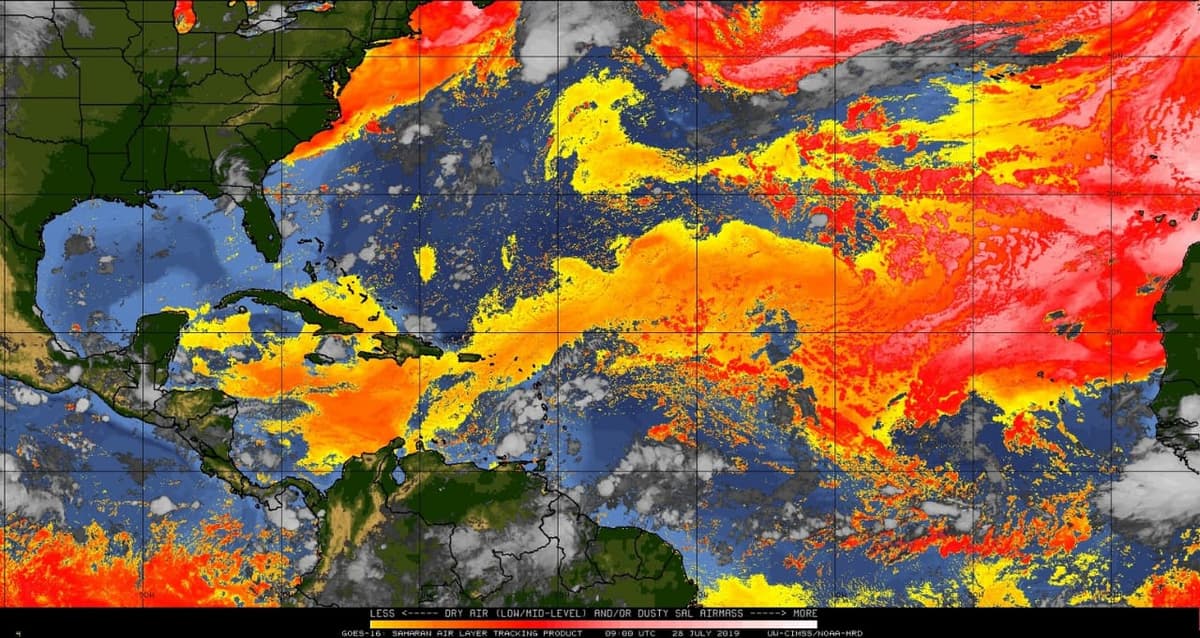 Clima: Onda tropical 23 genera calor, nublados y lluvias dispersas