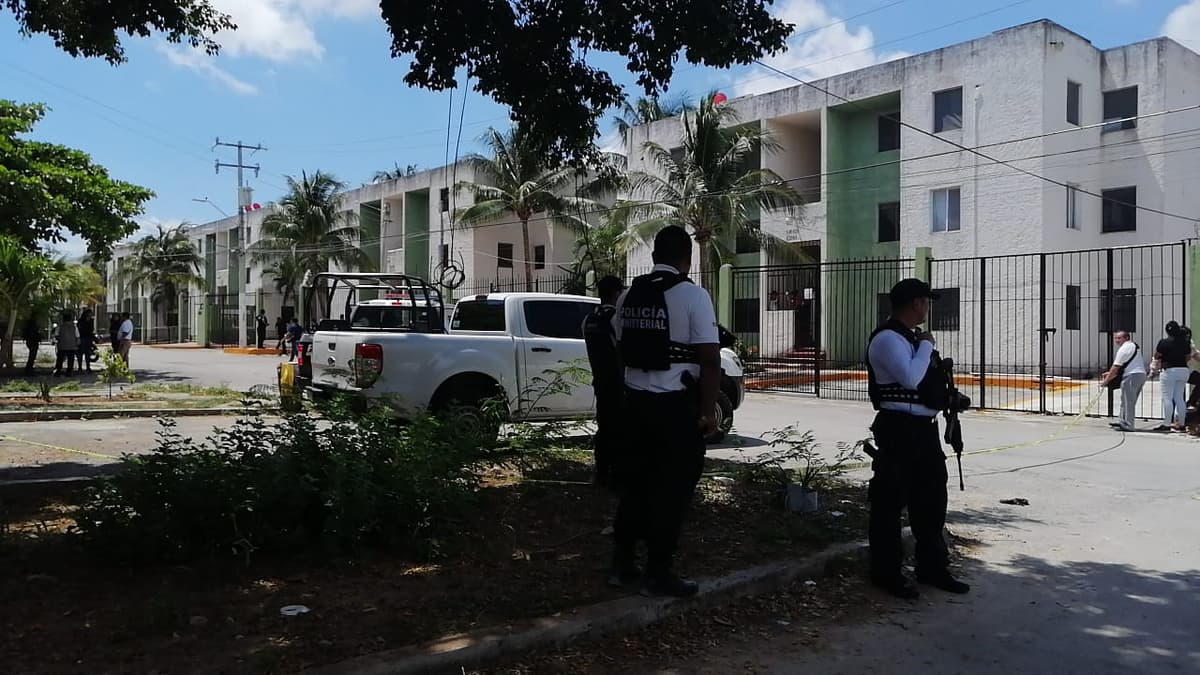 Asesina a su mujer y luego se mata en Cancún