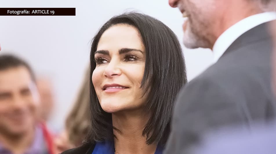 Roban información de casa de Lydia Cacho y le envenenan a sus perras