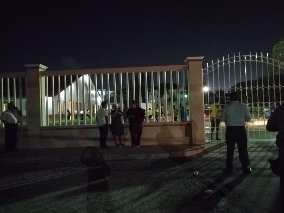 Se intoxican decenas de jóvenes en campamento religioso en Cancún