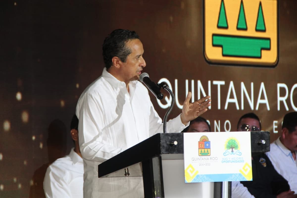 Confirma gobernador que incendio en Sian Ka´an está controlado en un 60%