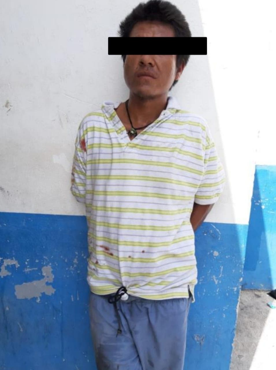 Con una tabla con clavos agarró a golpes a una persona en Tulum