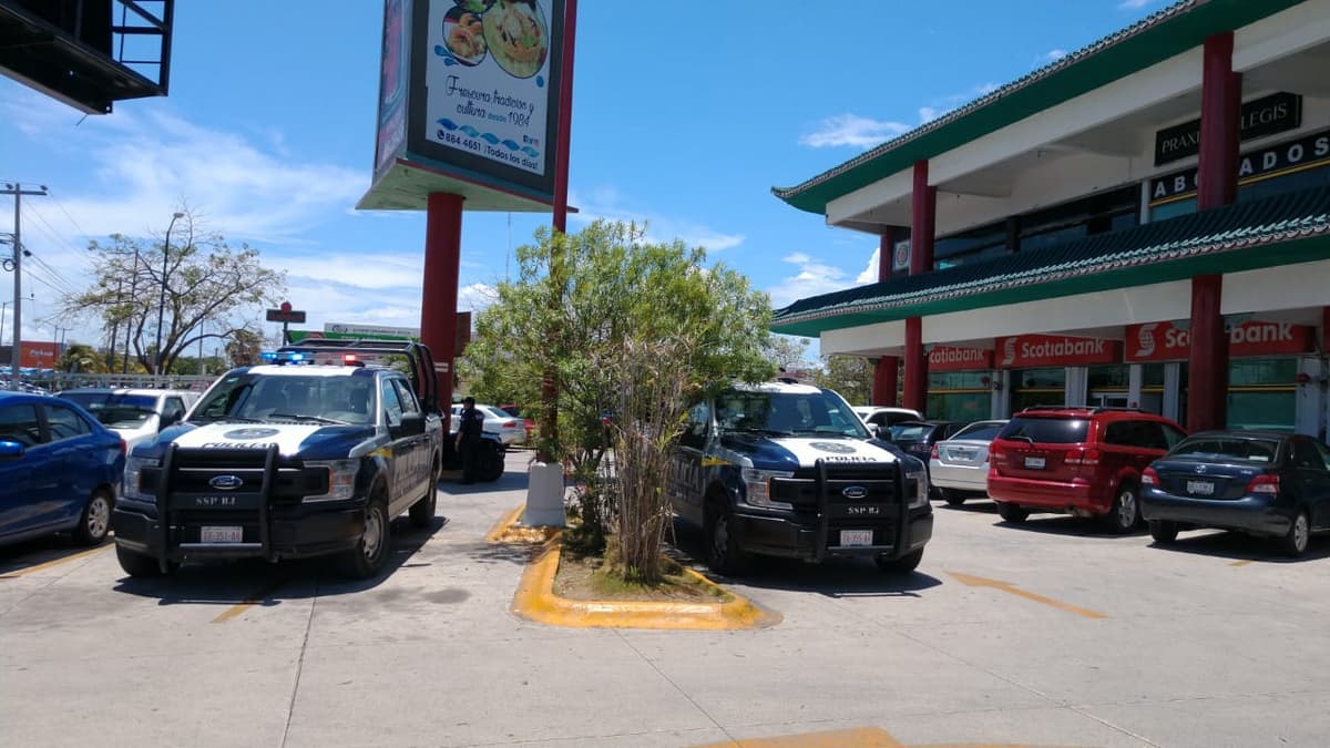 Otro robo a cuentahabiente en plaza Hong Kong de Cancún