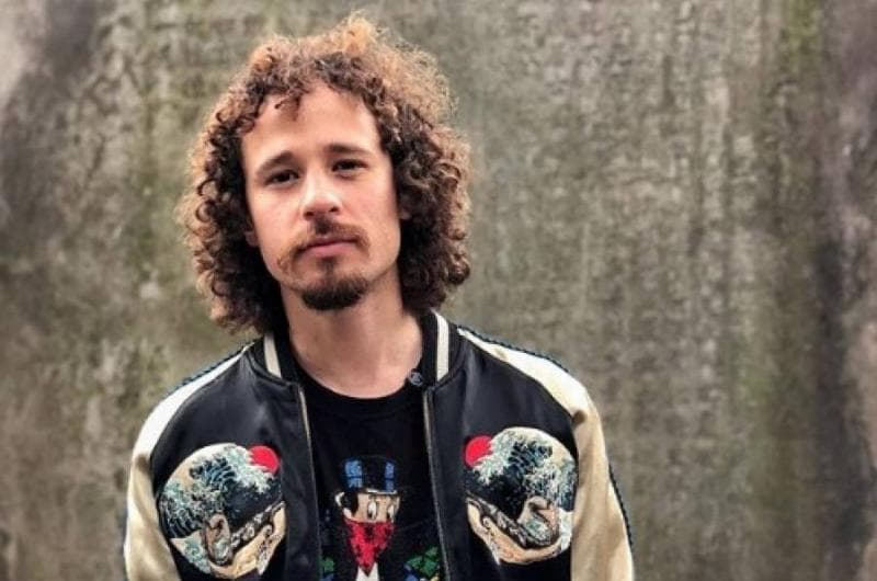 Luisito Comunica busca a seguidor para invitarle un viaje
