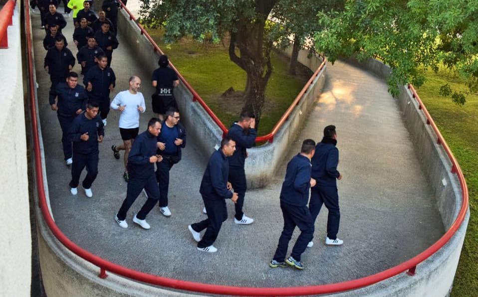 Policías en Cozumel logran bajar de peso tras programa de salud