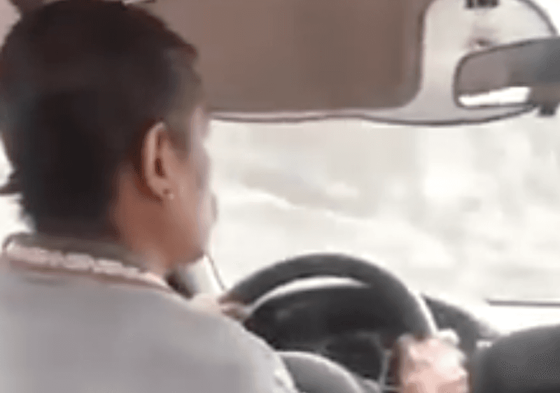 "Ni que fuera banco para traer cambio, p**deja", dice taxista a pasajera