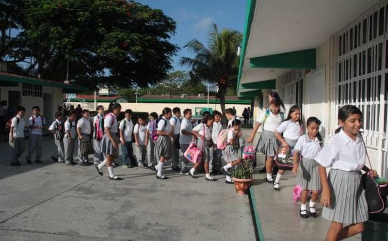 Inscritos, hasta 95% de alumnos en Cozumel