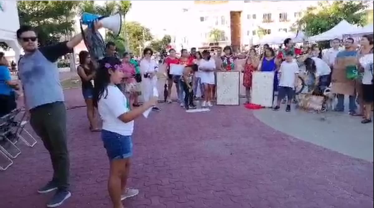 "Nuestra casa está en llamas", denuncia niña playense por daño al planeta