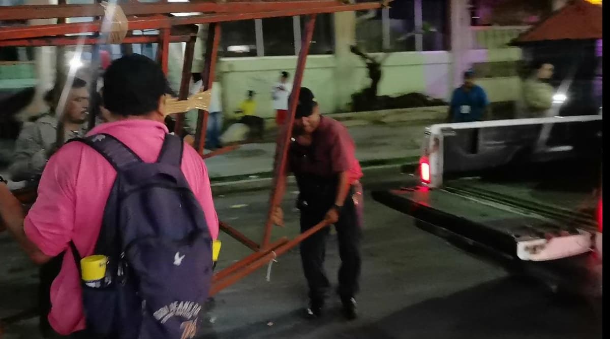 Quitaron todos los puestos ambulantes del mercado Chactemal