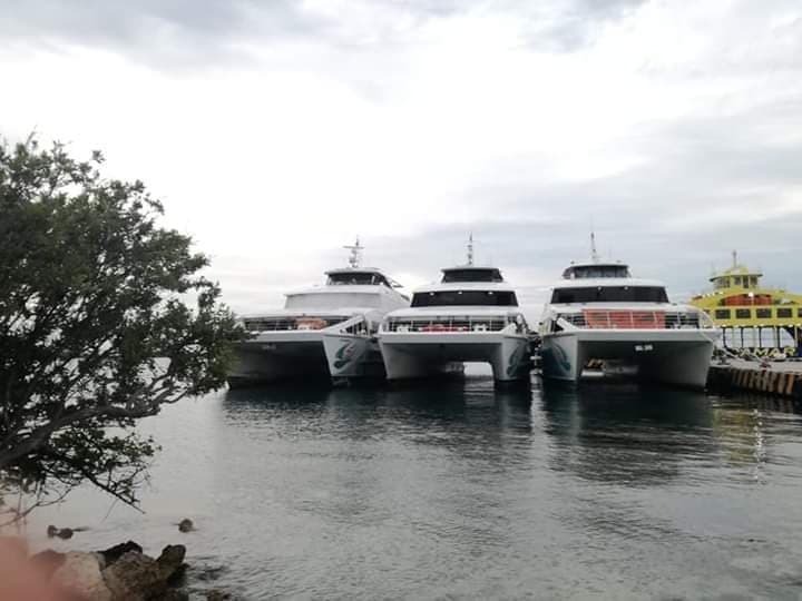 Trasladan ferries de Barcos Caribe, de Cozumel a Isla Mujeres