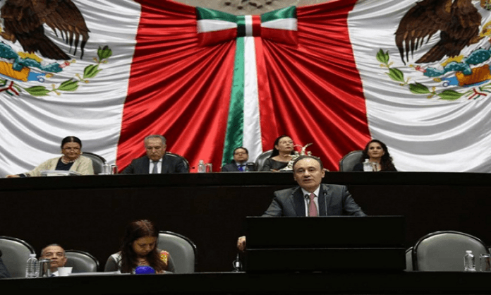 Comparece Durazo en la Cámara de Diputados por caso "Ovidio Guzmán"