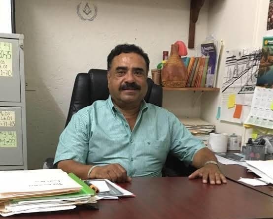 Destaca Marciano Toledo el trabajo social realizado por el padre Pablo Pérez en Playa del Carmen