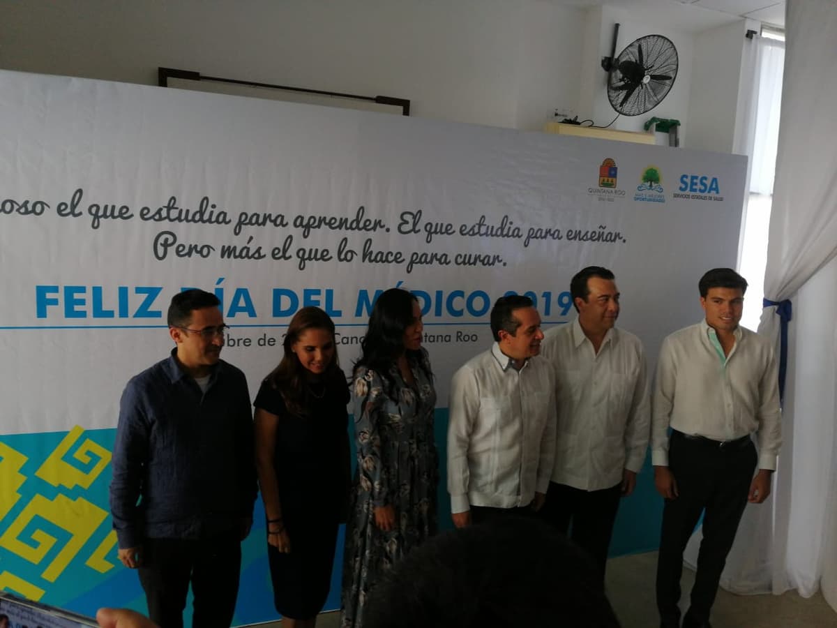 Reducción del IVA fue compromiso del presidente, recuerda Carlos Joaquín