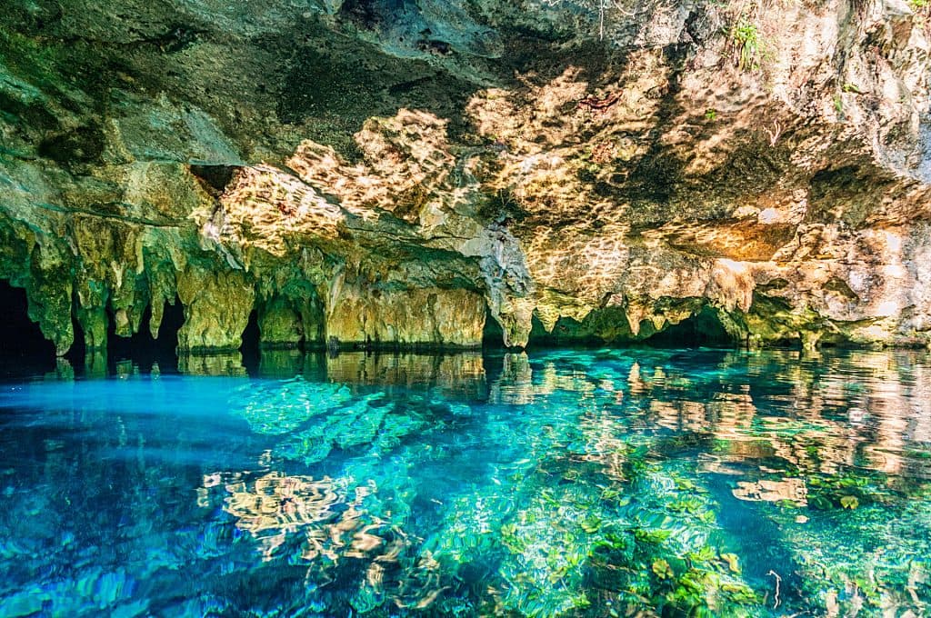 Los cinco cenotes mágicos de México que te sorprenderán