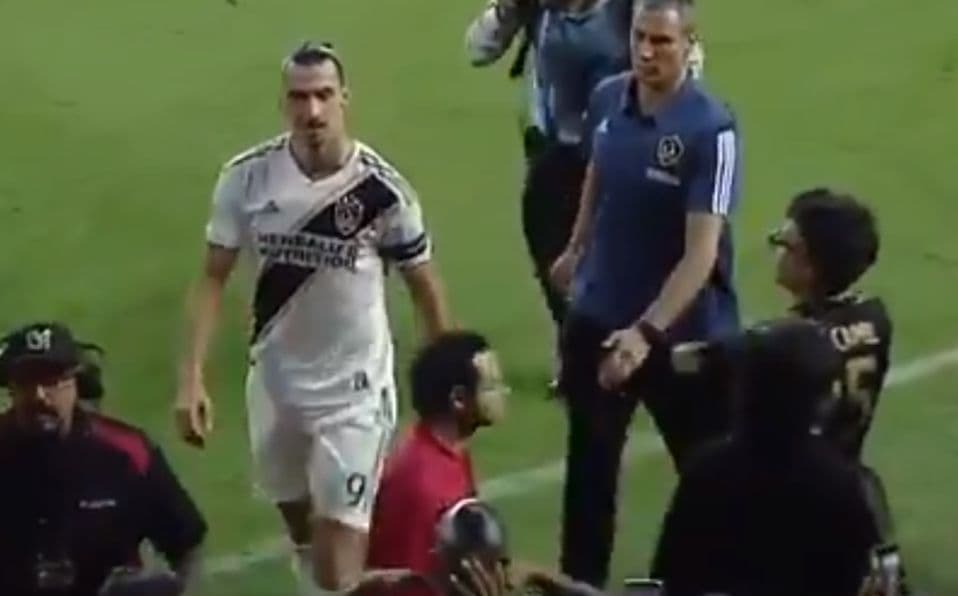 Jaime Camil provocó a Zlatan y el sueco respondió ¡tocándose su parte intima!