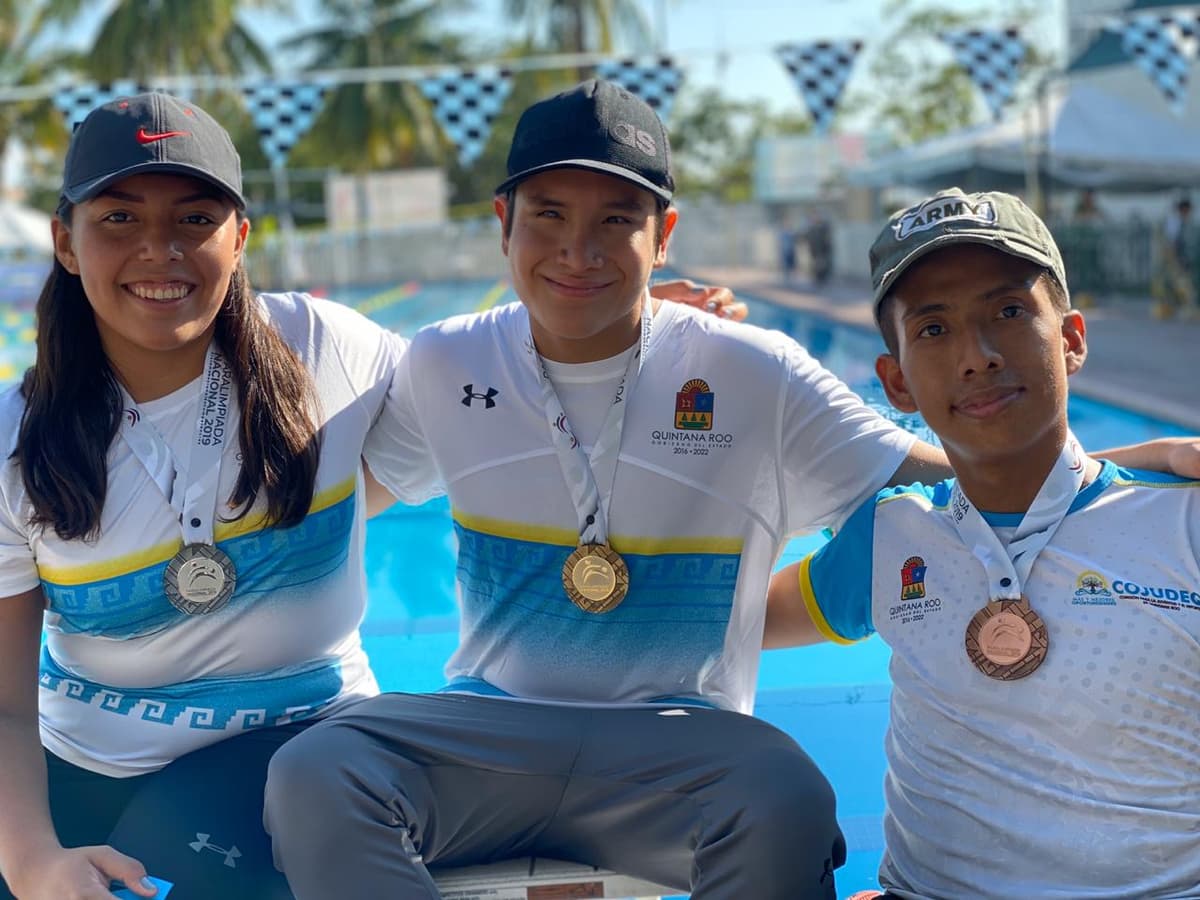 Oro y plata para el tritón quintanarroense Andy Guerrero