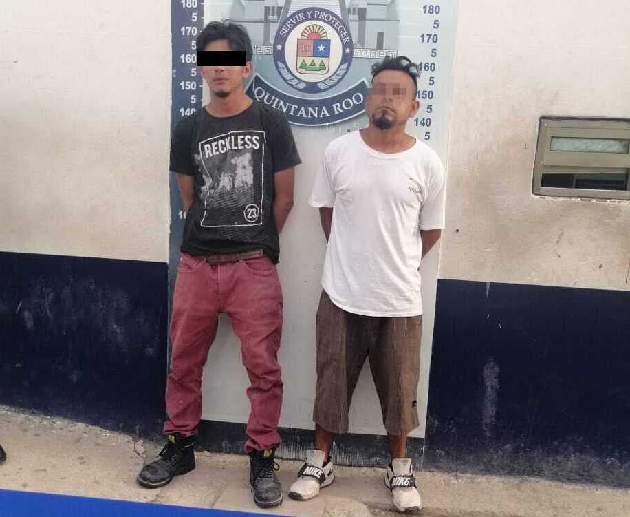 Atrapan a dos en Cancún después de acuchillar a un hombre