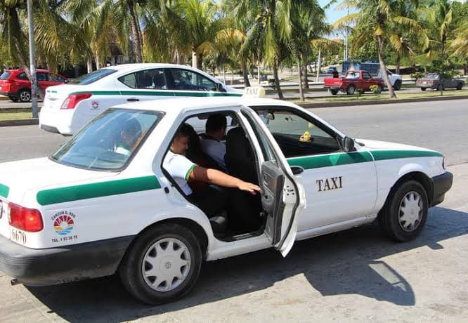 Taxistas no están satisfechos con aumento de tarifas en Cancún