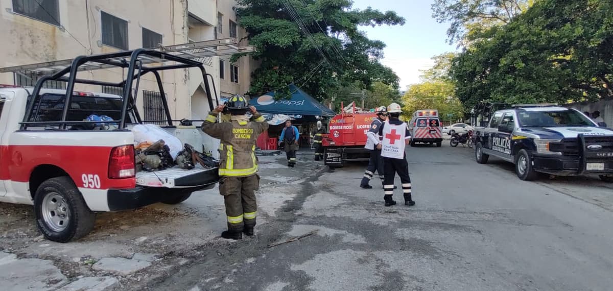 Se incendia departamento en Cancún