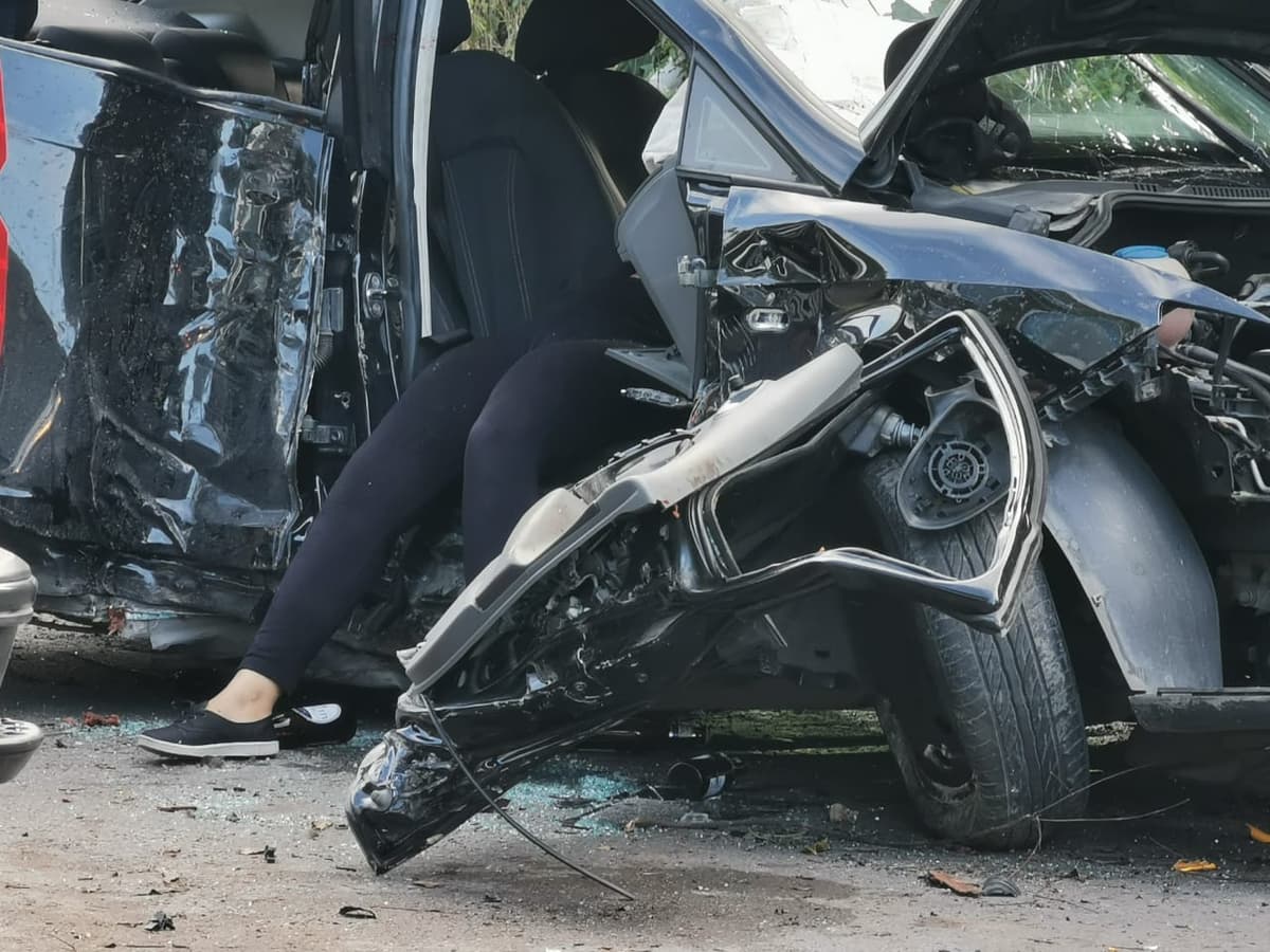 Asegura SSP que policía era pasajero y no conductor en choque donde murió embarazada