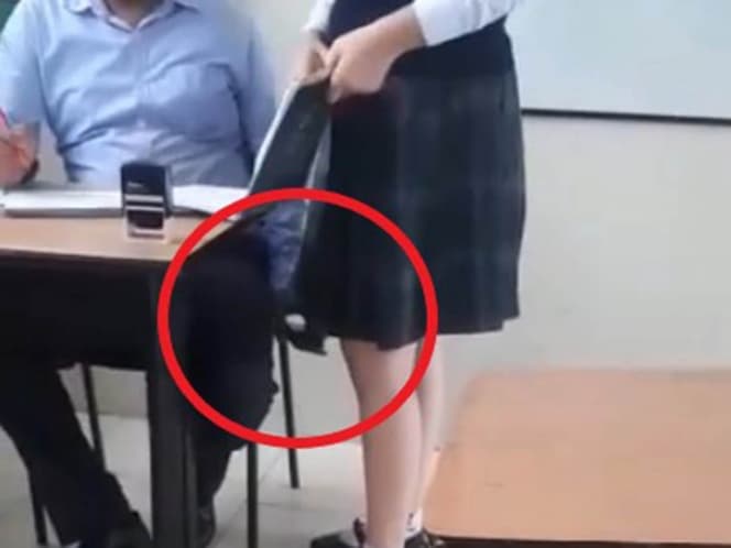 (Video) Sorprenden a profesor grabando bajo la falda de sus alumnas