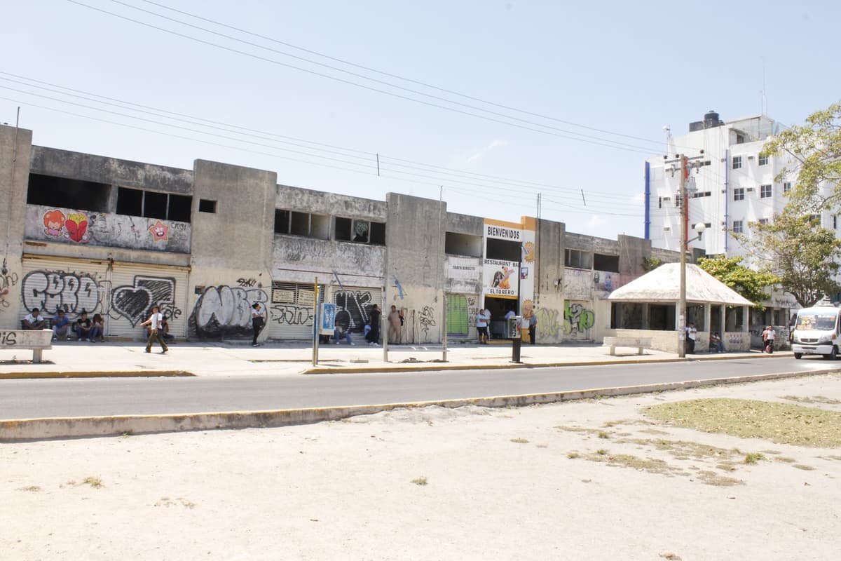 Cancún en franco deterioro y sin brújula rumbo a los 50 años