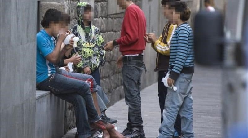 Tiene Cancún niños adictos desde los 7 años