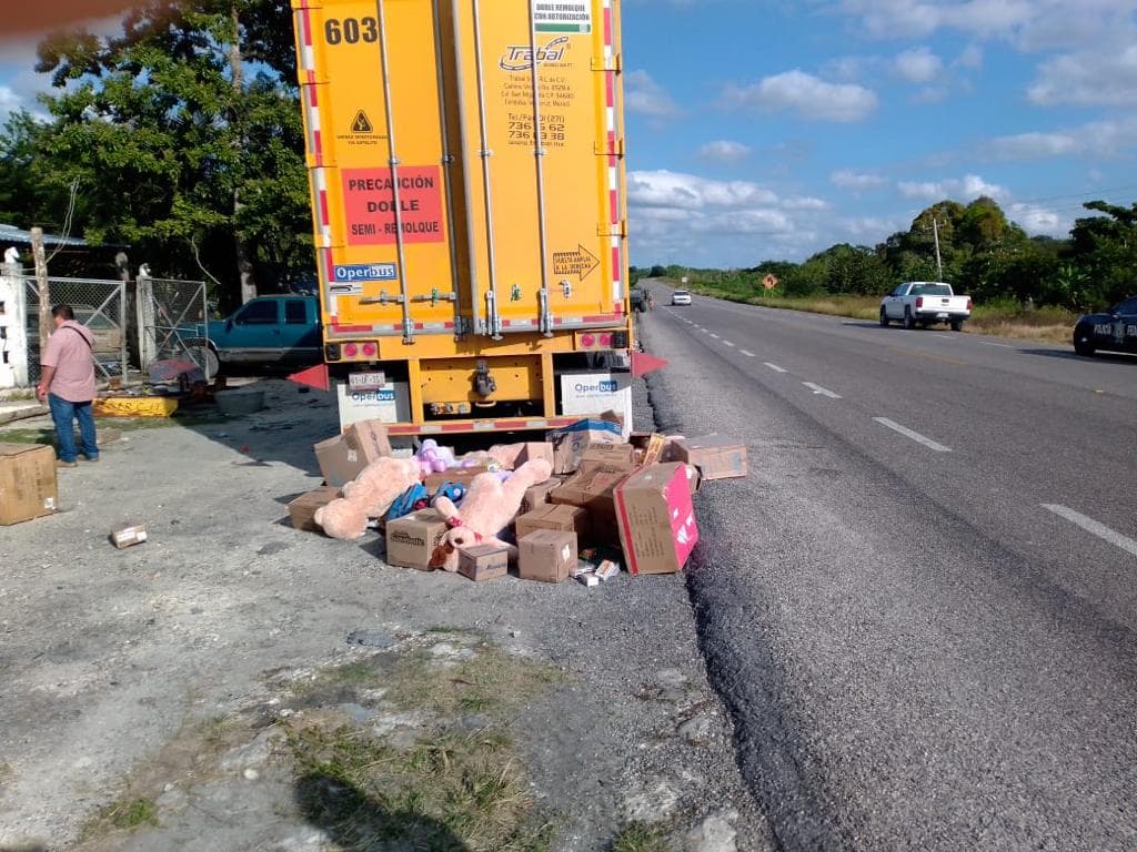Asaltan a tráiler en Chetumal; se llevan 2 mdp en mercancía