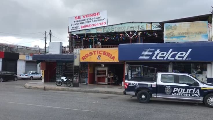 Ejecutados en ataque armado a restaurante en El Crucero de Cancún; 3 heridos