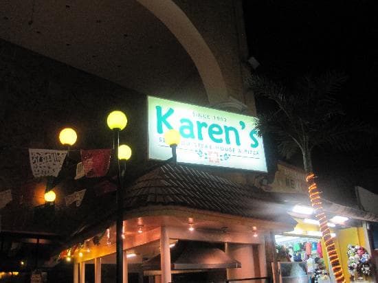 Hallan droga en restaurante Karen's durante operativo en  Playa del Carmen