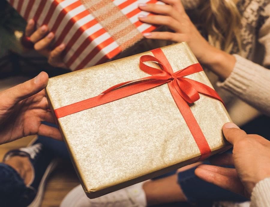 Cinco apps que te ayudarán a organizar el intercambio navideño