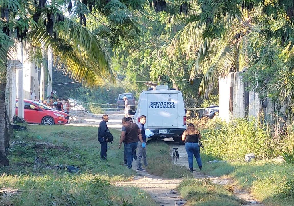Encuentran cuerpo sin vida en entrada a balneario en Cancún