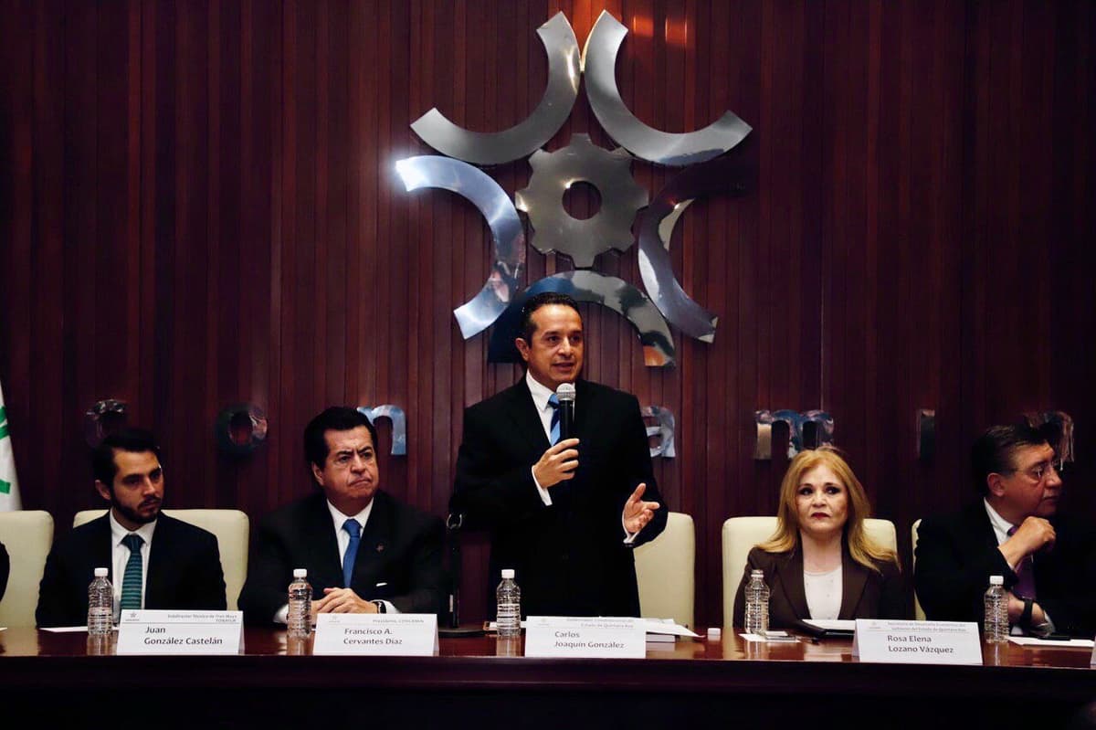 Presenta Carlos Joaquín plataforma de Inversión para impulsar la economía en Quintana Roo